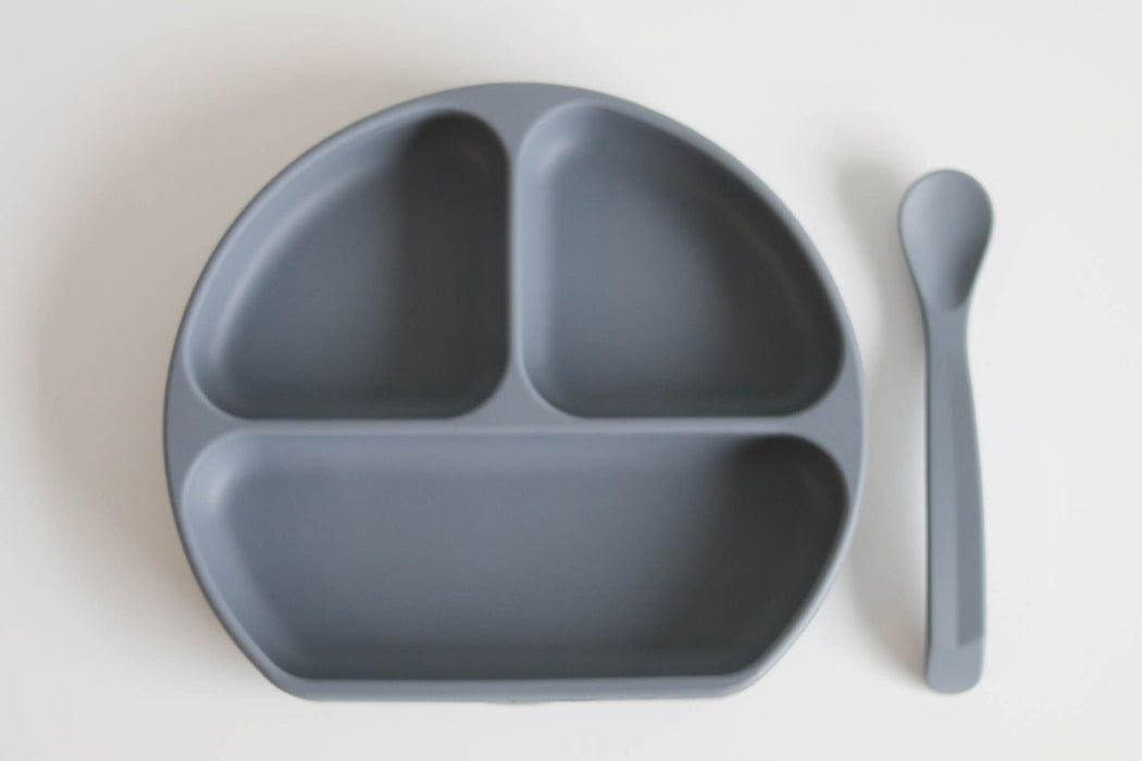 THE SATURDAY BABY BABY OCEAN Silicone Suction Plate with Lid and Spoon