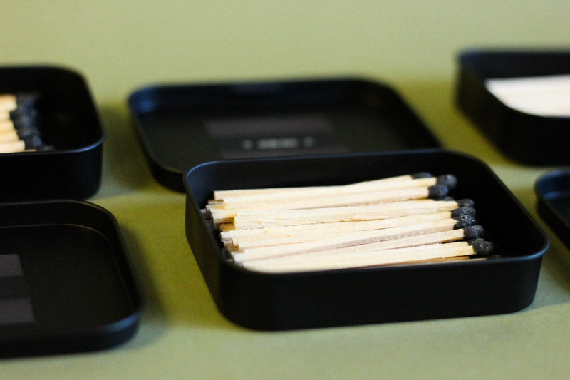 Dilo Match Tin | 45 Count Wooden Matches