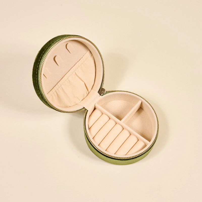 Round Velvet Jewelry Case - Strawberries