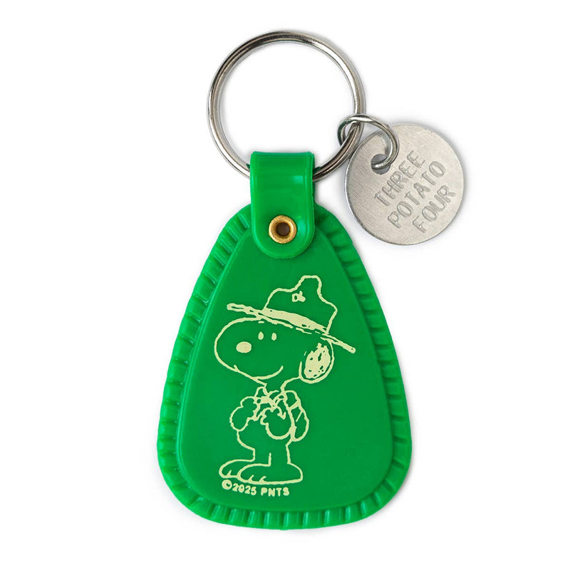 3P4 x Peanuts® - Snoopy Beagle Scout Saddle Keychain
