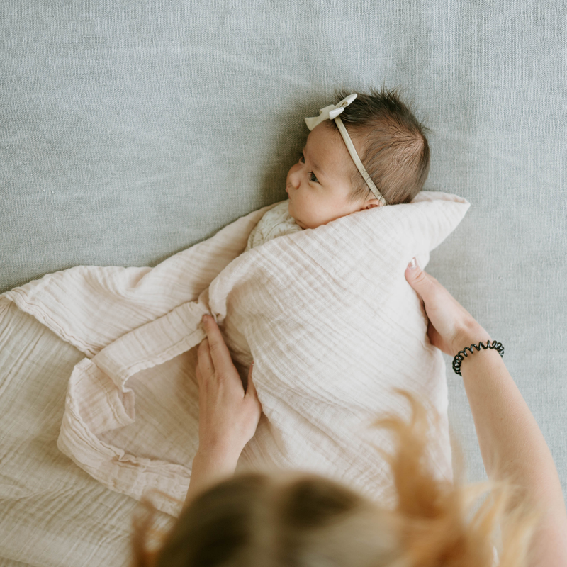 Organic Cotton Muslin Swaddle Blanket | Rosie