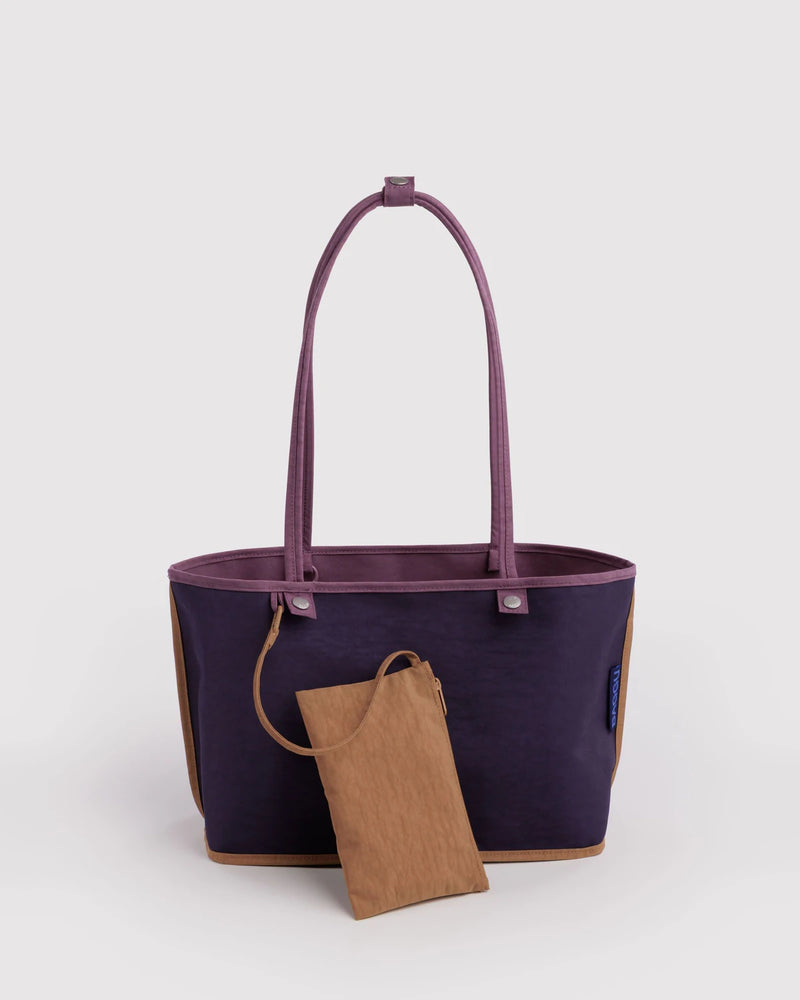 Medium Nylon Reversible Tote | Fall 2026