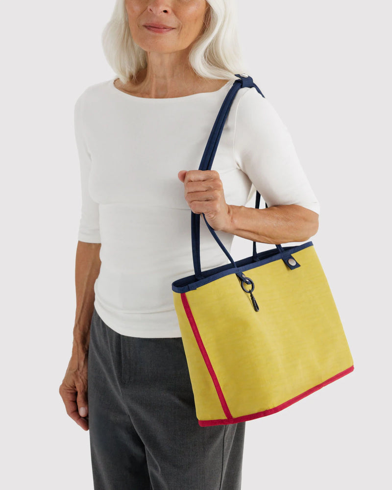 Medium Nylon Reversible Tote | Fall 2026