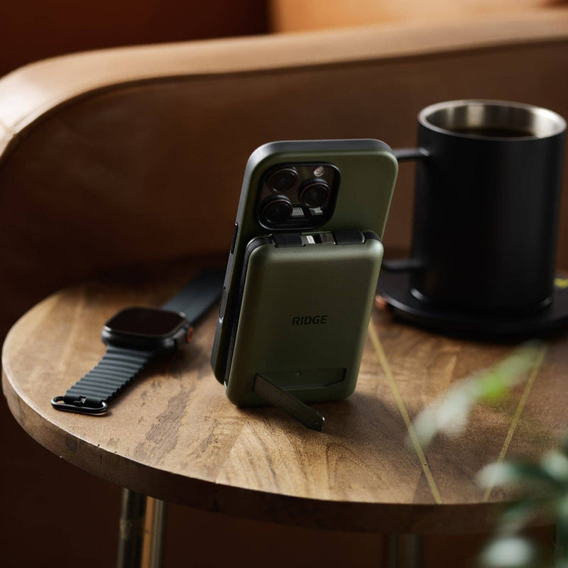 Ridge Power Bank - 10k mAh - Matte Olive: Matte Olive