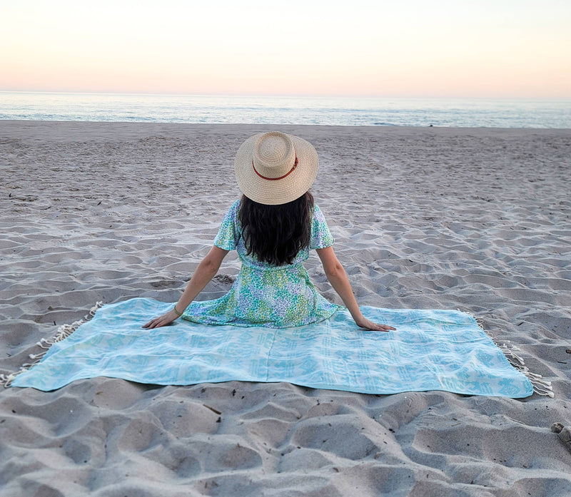 Mexican Blanket | Aztec Throw | Oversized Turkish Towel: Hot Pink