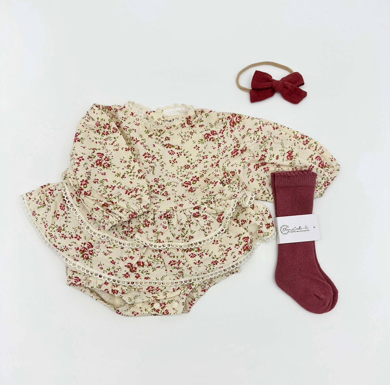 Bella Floral Romper: 2pc set (romper+bow) / 6-9 months