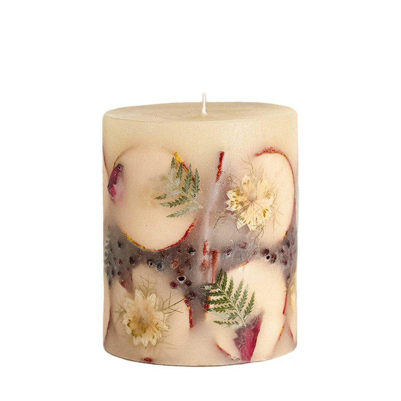 Rosy Rings Accent Botanical Candle in Spicy Apple