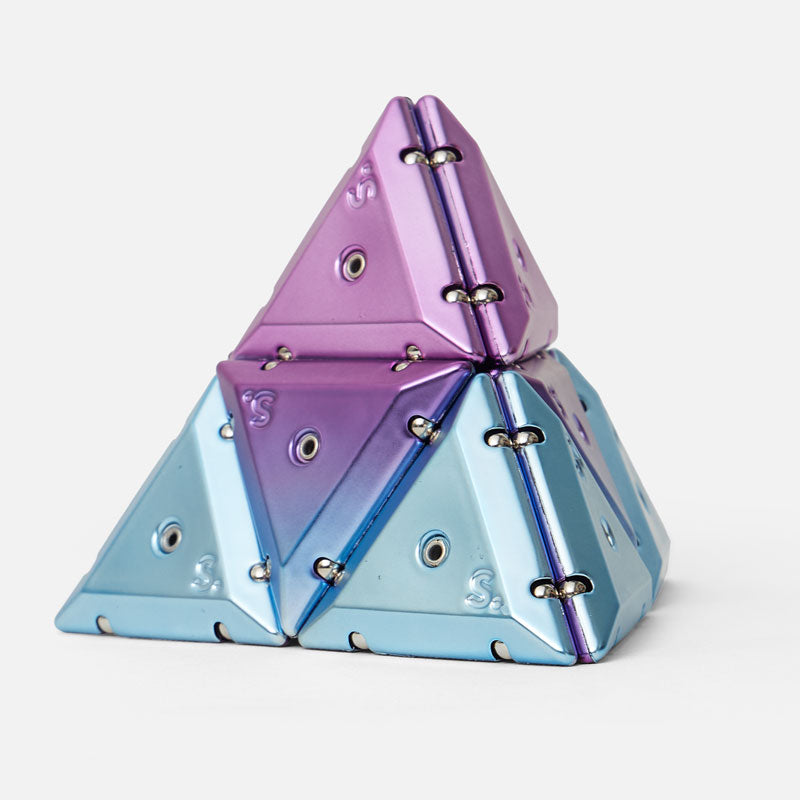 SPEKS Geode Chrome Pyramid - Nova