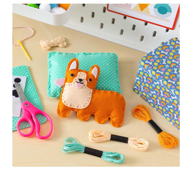Petit Collage: Mini Craft Kit: Pocket Pet Corgi Dog