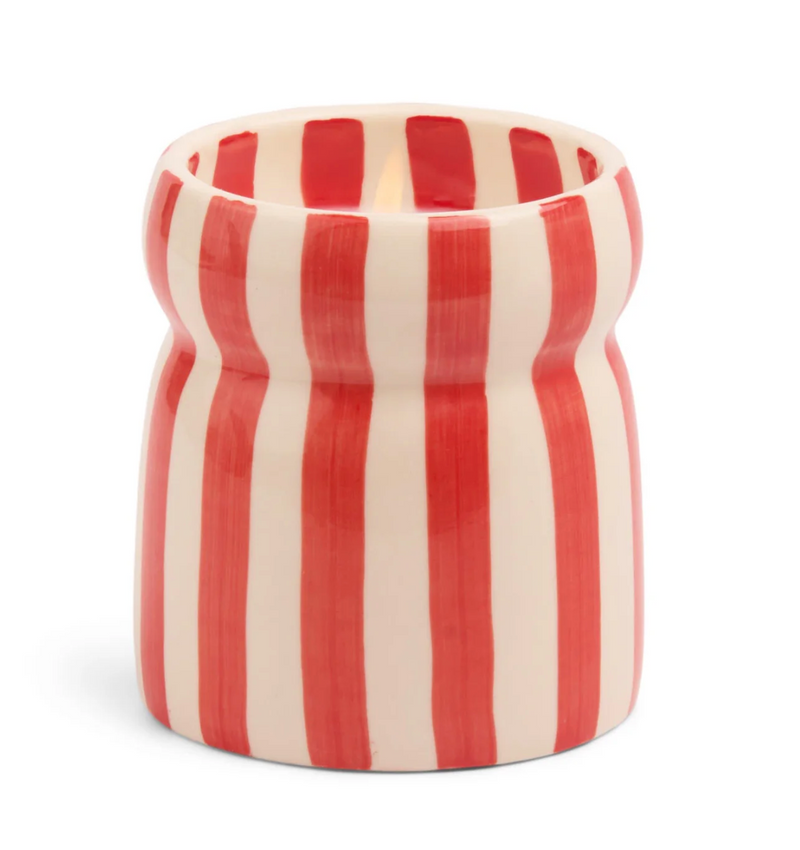 Hibiscus Bay | Cabana Red Candle 6.5 oz