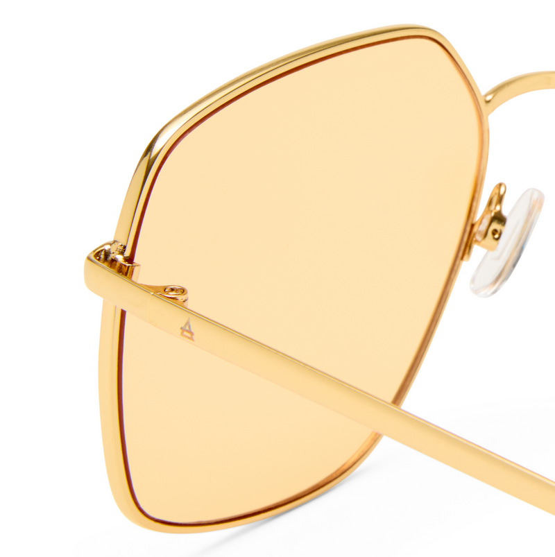 Altair | Gold