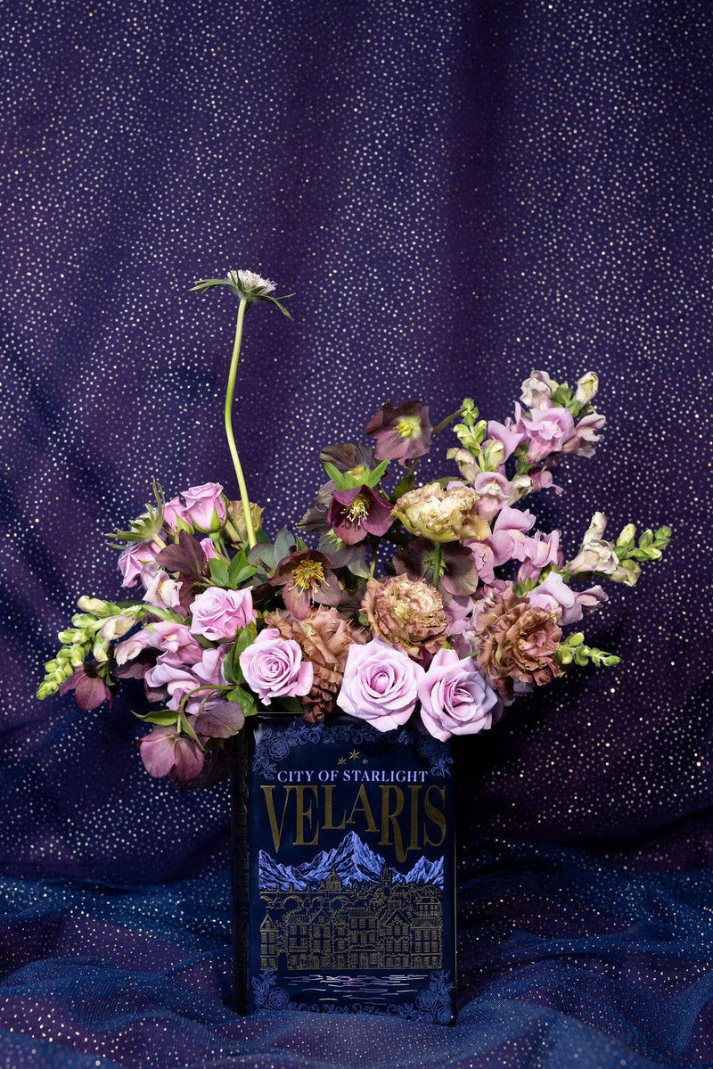 Large Book Vase, Night Court - Velaris