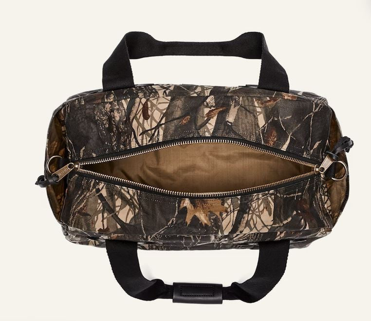 Filson Small Tin Cloth Duffle Bag - Realtree Hardwoods Camo, alternate view