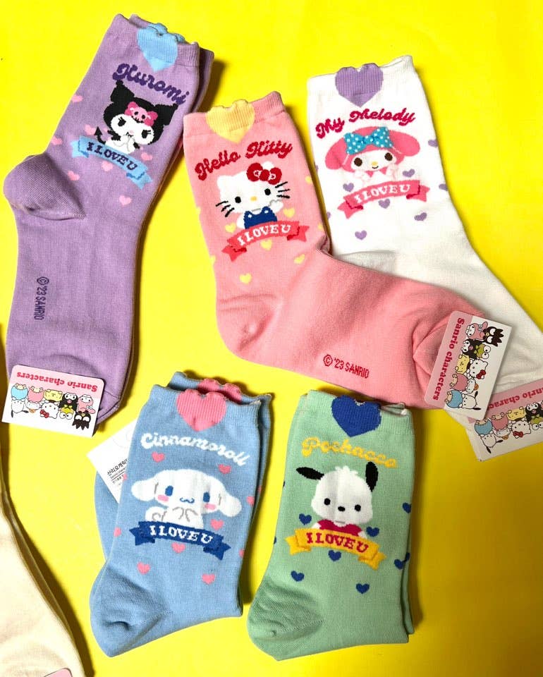 Sanrio New Heart Mark Cotton Ultra Soft Ankle Socks: Hello Kitty