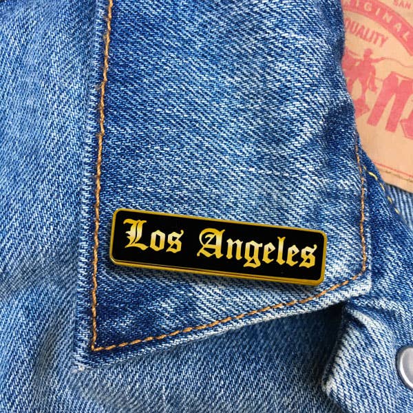 Los Angeles (Old English) Pin