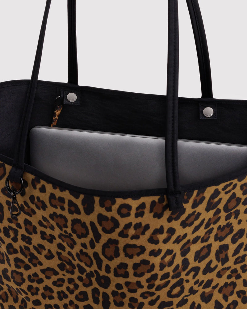 Large Nylon Reversible Tote | Fall 2026