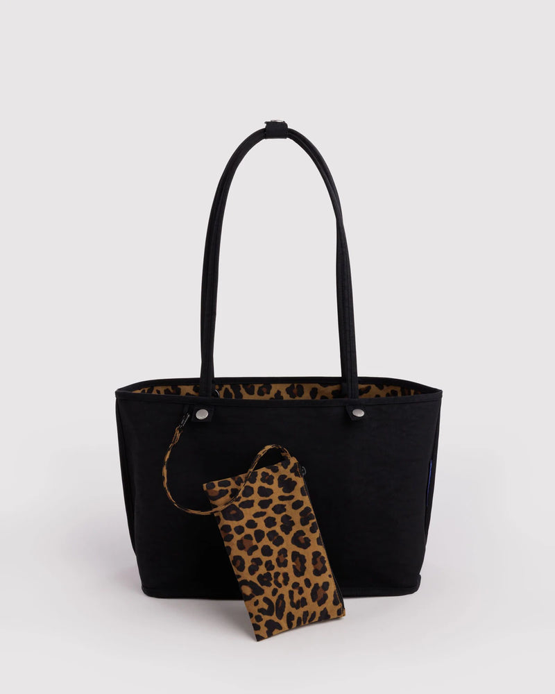 Medium Nylon Reversible Tote | Fall 2026