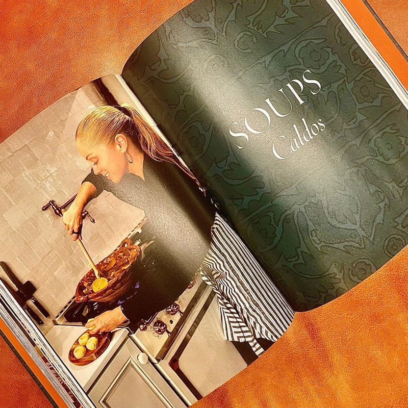 HACHETTE Familia: 125 Foolproof Mexican Recipes to Feed Your People