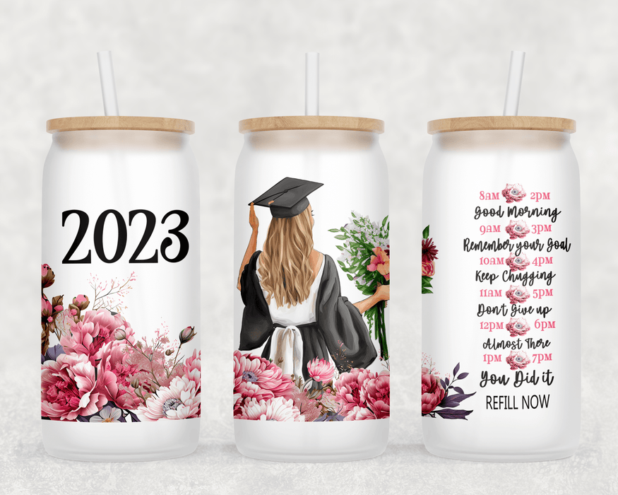 JOYSMITH TUMBLERS Girl Graduate 2023 Frosted Can Glass with Lid + Straw