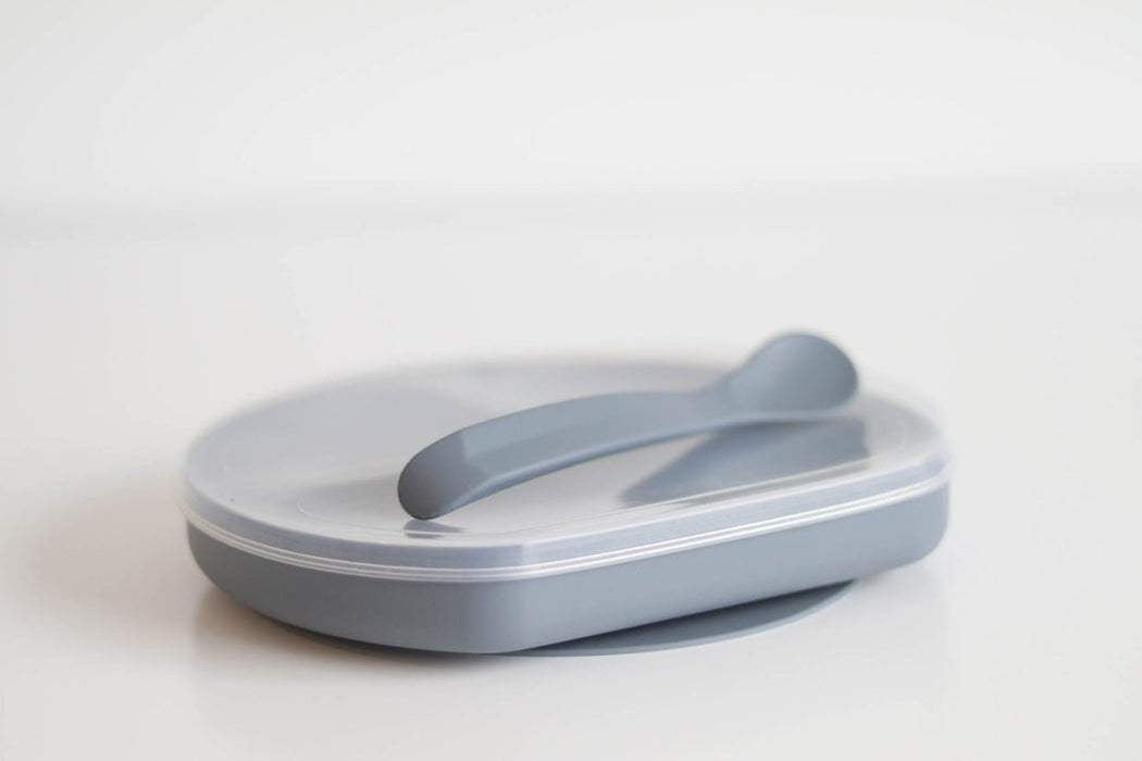 THE SATURDAY BABY BABY Silicone Suction Plate with Lid and Spoon