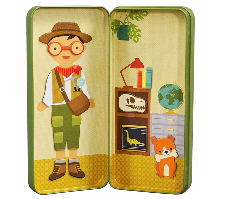 CHRONICLE BOOKS GAMES Shine Bright Dino Discovery Magnetic Dress Up