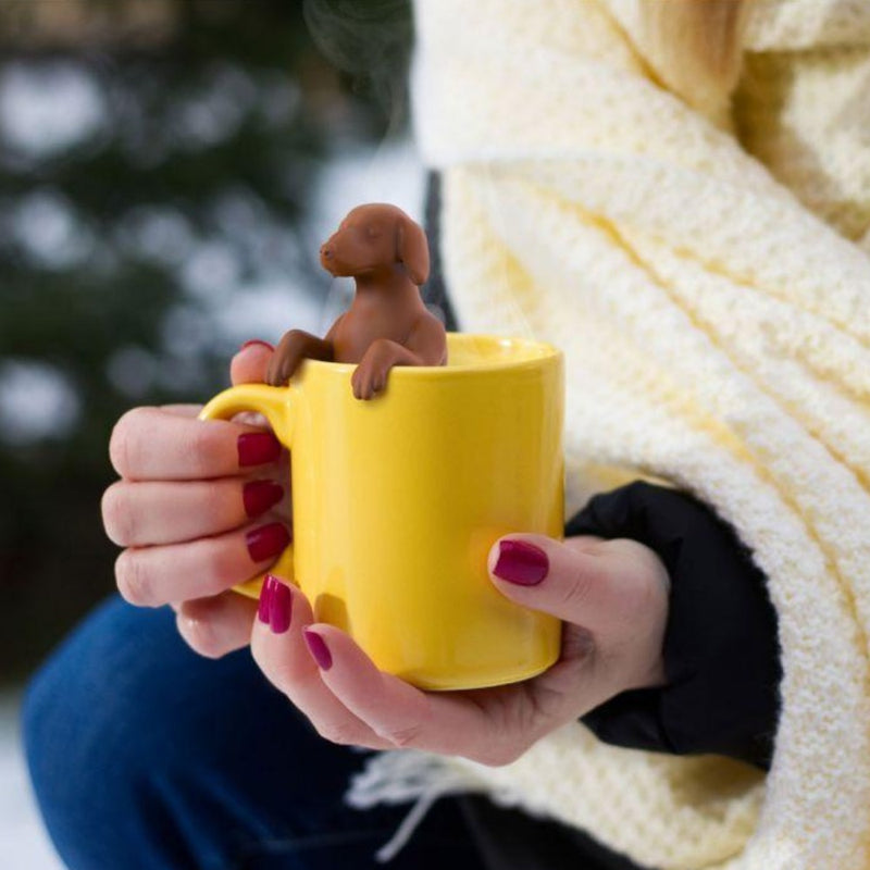 FRED & FRIENDS HOT DOG TEA INFUSER - LOCAL FIXTURE