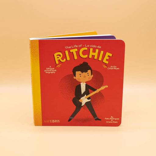 GIBBS SMITH BOOK The Life of / La vida de Ritchie