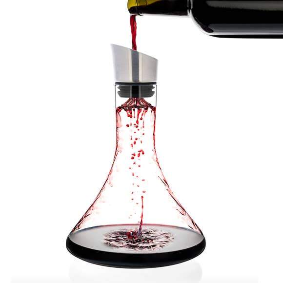 Luxbe Wine Decanter Crystal Glass 54-ounce with Aerator Pourer Lid - LOCAL FIXTURE